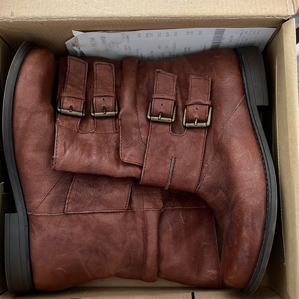 Women’s Nine West Moto type boot. Sz. 7 1/2